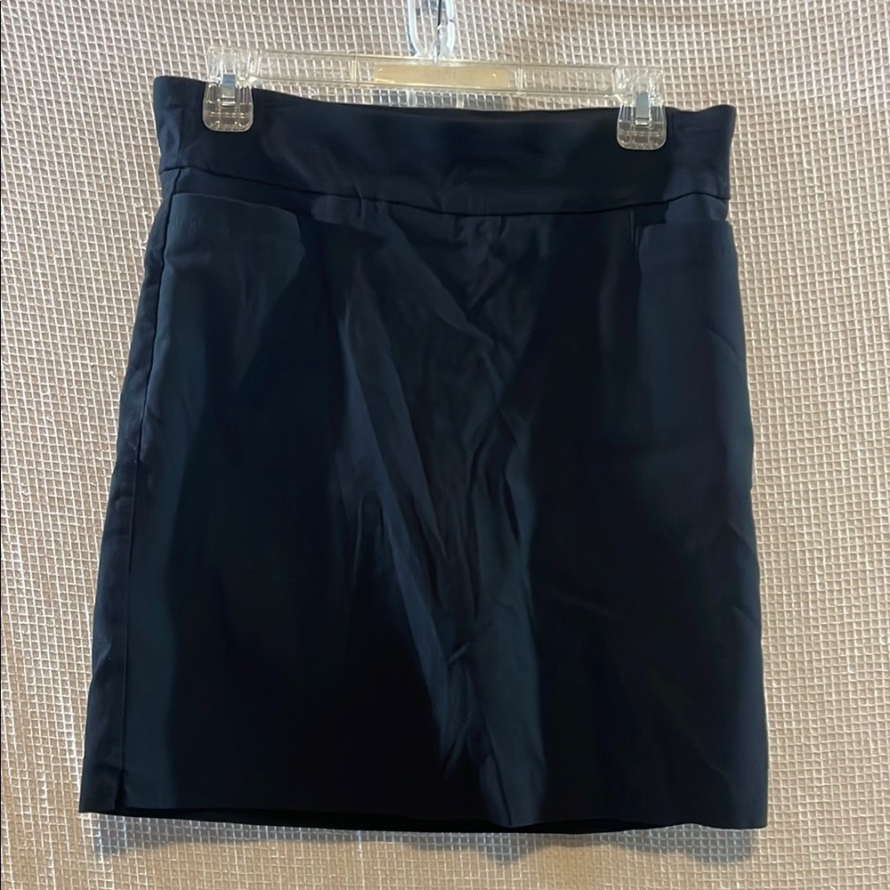 Kim Rogers tummy control skort size 8 black two front small pockets